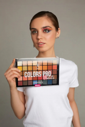 Палетка теней для век COLORS PRO PALETTE, 40 цветов Triumph СTE 40 